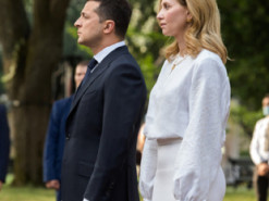 "Наші стосунки з чоловіком на паузі": Олена Зеленська в інтерв'ю CNN розповіла, як її сім'я переживає війну