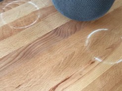 Колонка Apple за 350 долларов пачкает мебель. Компания объяснила, что так и нужно