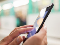 Херсонцям, які виїжджають, радять чистити хмарні резервні копії та чати