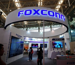 Foxconn обновит структуру руководства