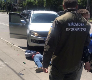 В Киеве разоблачили действующего сотрудника СБУ на наркоторговле