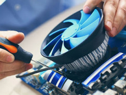 В Киеве аферисты "наказывают" пенсионеров на огромные суммы