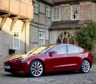 Во втором квартале 2021 года Tesla model 3 стала самым продаваемым электромобилем в Швейцарии
