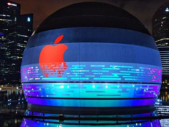 Apple откроет свой первый магазин на воде в Сингапуре