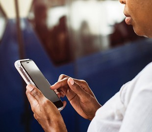 Facebook обеспечит интернетом 4 млрд человек