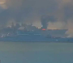 Через затоплення "Москви" люди в Криму перестають довіряти російським ЗМІ, – Генштаб