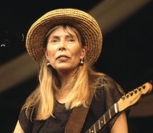 Певица Джони Митчелл уходит со Spotify вслед за Нилом Янгом