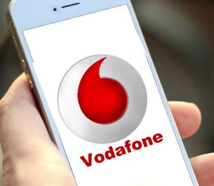 Жители «ДНР» потянулись к линии разграничения, где можно поймать связь Vodafone