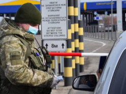 Прикордонники повідомили, скільки виявили за вихідні COVID-сертифікатів з ознаками підробки