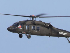 Беспилотные вертолеты Black Hawk испытают полетом в строю
