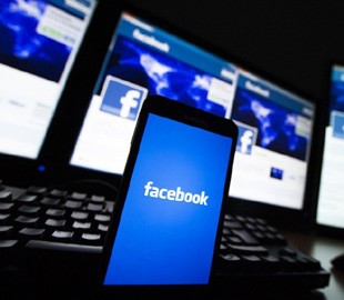 Хакер передумал удалять страницу Марка Цукерберга в Facebook