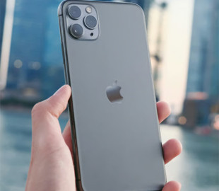 Apple визнала ще одну популярну модель iPhone "вінтажною"