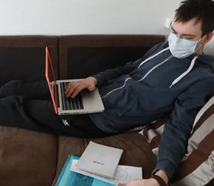 Врач рассказала о влиянии удаленной работы на здоровье человека