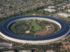 Сотрудников главного офиса Apple попросили не приходить и работать из дома