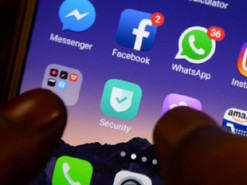 В работе Facebook, Instagram и WhatsApp произошел сбой