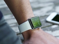 Пока у iPhone X не все хорошо, Apple Watch бьют рекорды