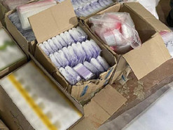 Правоохранители ликвидировали четыре интернет-магазина по продаже наркотиков