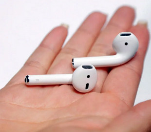 Apple потеряла $3.2 млрд из-за поддельных AirPods только в этом году