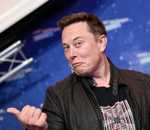 Акції Tesla можуть різко упасти після заяв Маска про продаж 10% його частки