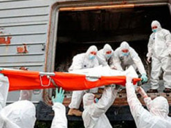 Reuters показал, как в Украине грузят тела российских солдат в рефрижераторные вагоны