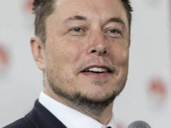 Маск: «Робомобили Tesla изменят облик транспорта»