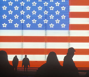 Американцы могут потратить $40 млрд из стимулирующих платежей на покупку биткойна и акций