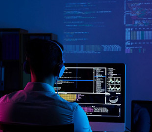 Інтернет-аферисти ошукали трьох українців на 75 тисяч гривень