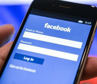 Эксперты рассказали, какой личной информацией не стоит делиться на Facebook