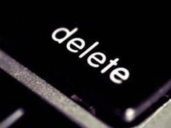 Песня Слепакова про Петрова и Боширова стремительно удаляется из Сети