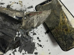 У школі Луцька просто в руках учня вибухнув iPhone