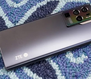 ZTE представила флагман с 24 ГБ оперативной памяти и накопителем на 1 ТБ