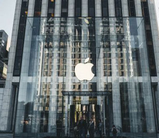 Еврокомиссия начала расследование против Apple