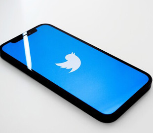 Twitter начал тестировать кнопку «против» по всему миру