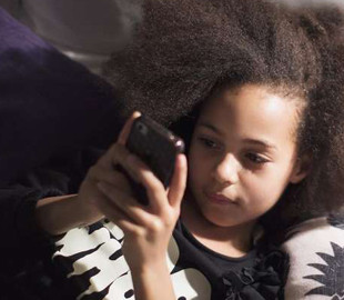 Франция защитит маленьких звезд социальных сетей