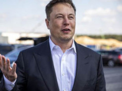 Маск устроит фестиваль Giga-Fest на заводе Tesla под Берлином