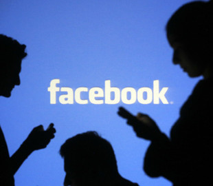 У Британії сімейна пара завдяки Facebook через 35 років отримала свої вкрадені весільні фото