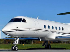 Самолеты российских олигархов летают в Европе, несмотря на санкции - СМИ