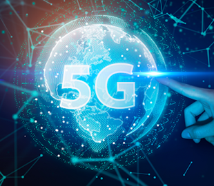 5G у вогні. Як із подачі журналістів і кремлівської пропаганди прихильники теорій змови почали воювати зі стільниковими вишками