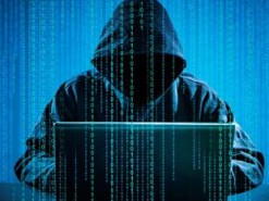 Хакер из погранслужбы воровал бонусы у клиентов автозаправок WOG