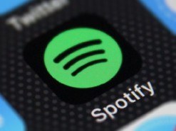 Spotify тестирует функцию голосового управления