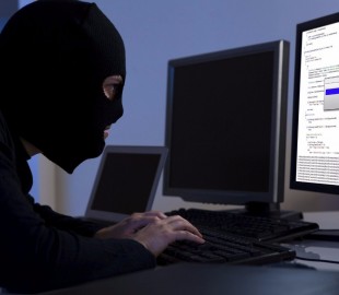 Арестованное имущество украли через интернет у исполнительной службы