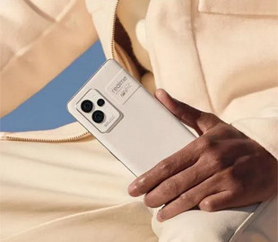 Стала известна стоимость смартфона Realme GT 2 Pro