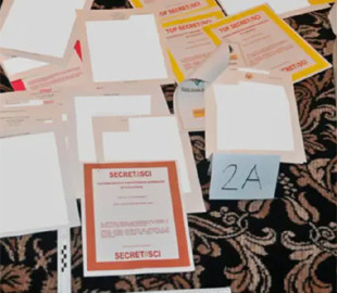 Експрокурорка надсилала секретний звіт проти Трампа собі на пошту під виглядом "рецептів торта" – NYP