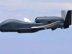 Беспилотник Global Hawk мониторит границу Украины