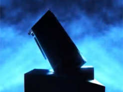 Intel показала силуэт своей первой за 20 лет дискретной видеокарты