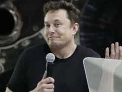 На пути спутникового интернета Илона Маска встало неожиданное препятствие