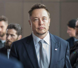 Илон Маск: Tesla превращается в компанию по разработке робототехники и ИИ