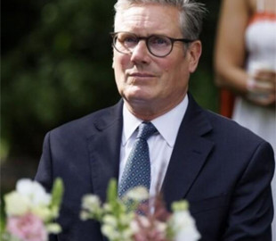 У парламент Британії підклали телефон, щоб зірвати виступ Стармера звуками порно – ЗМІ