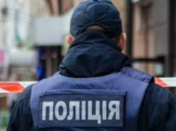 В Киеве "минировали" вокзал и ТЦ – эвакуировали сотни человек