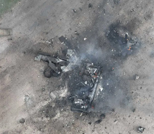 "Хорошо горит!" ВСУ показали уничтоженную технику РФ на Харьковщине